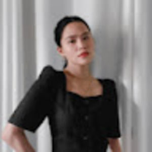 Meet your Posher, Aia